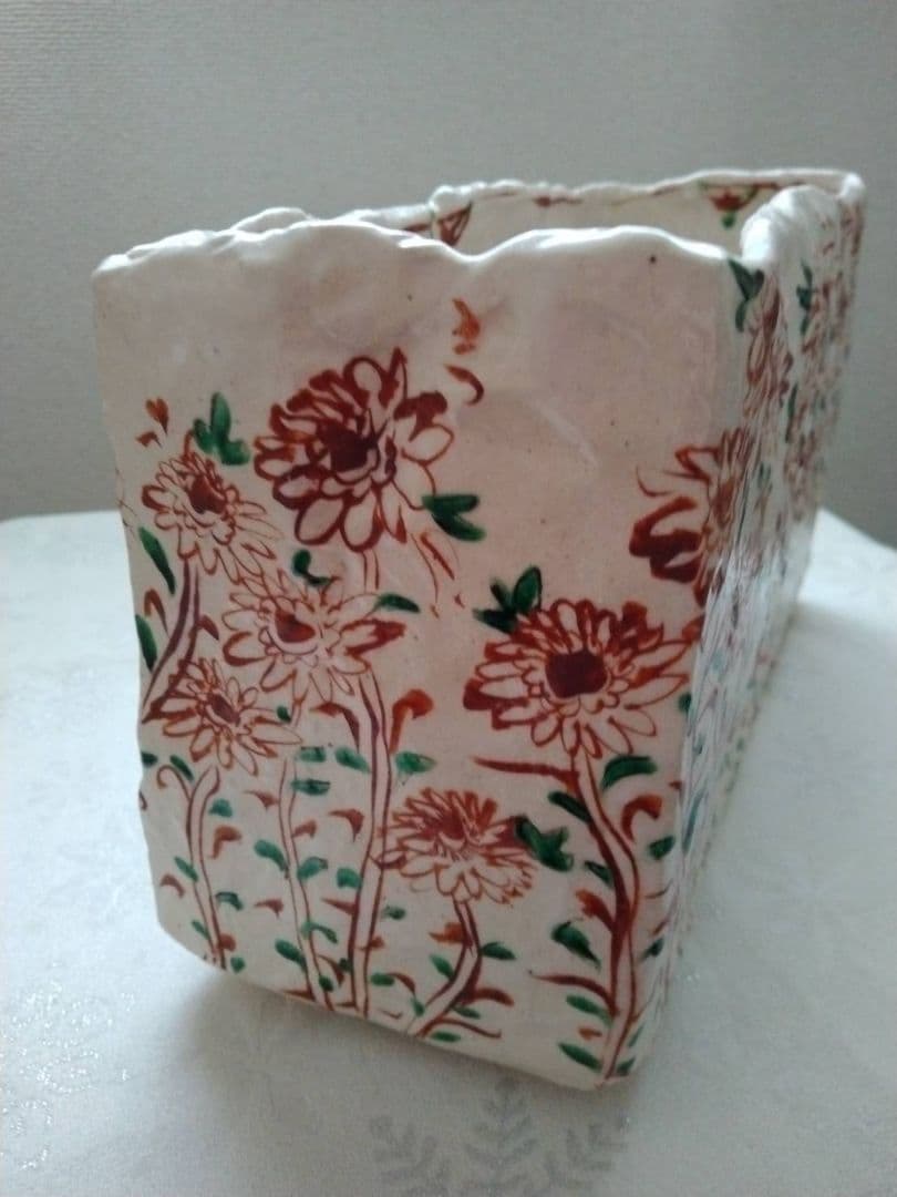 黒岩卓実　赤絵　花器