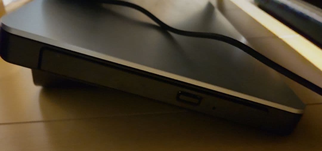 一体型パソコン　富士通　FMV　WH77/W