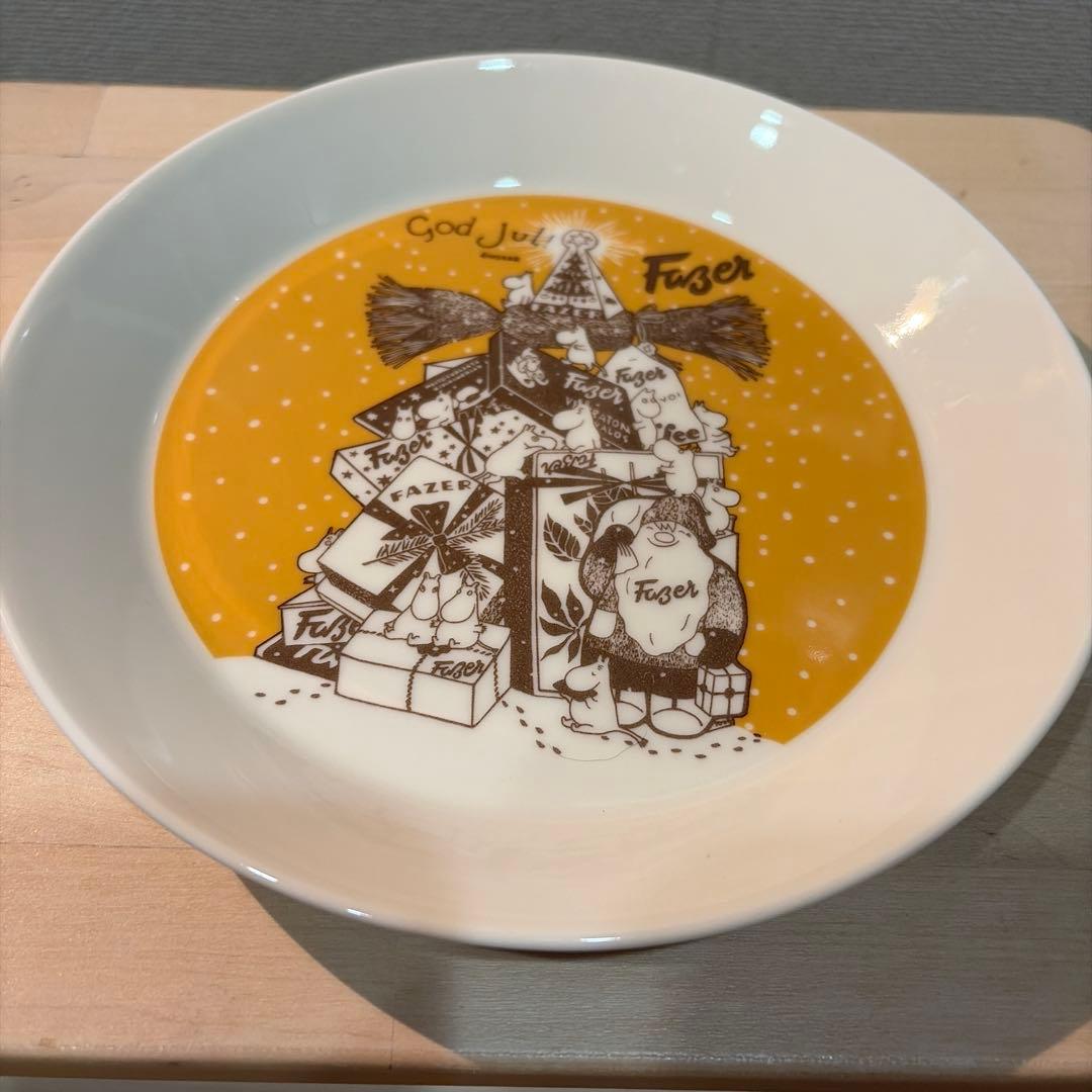 MUUMI イラスト入り皿セット 2/10 1/10 合計4枚