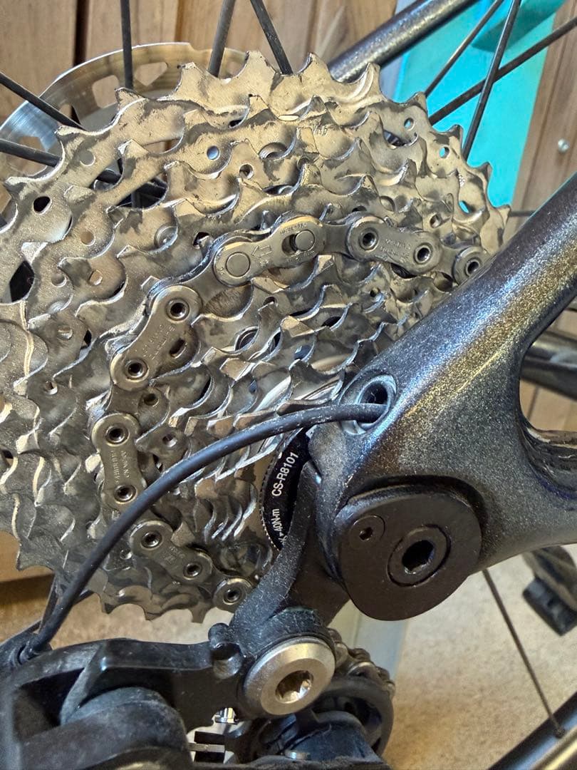 美品 2022 ジャイアント　TCR advanced PRO1 DISC 電動