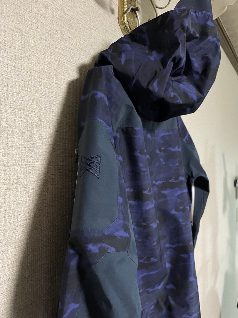 BURTON× White Mountaineering　Ｌ　ゴアテックス