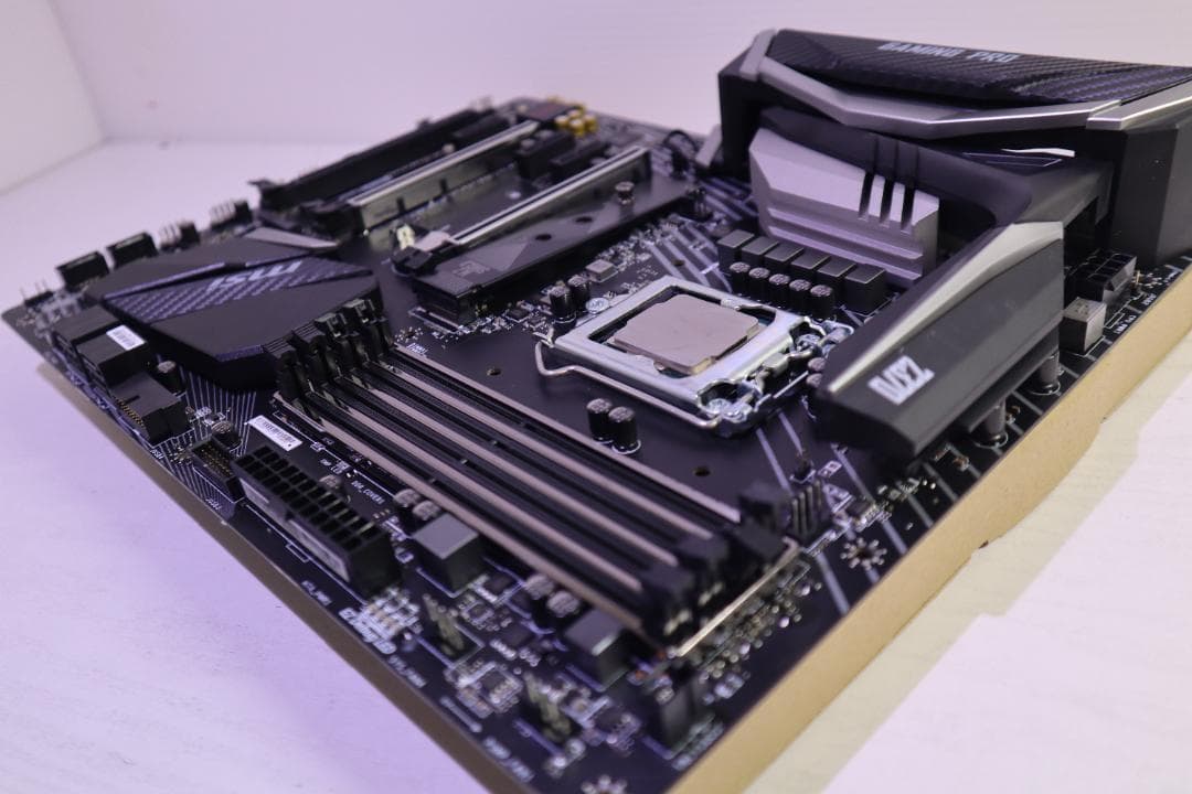 マザーボード MSI Z370 I5 8500