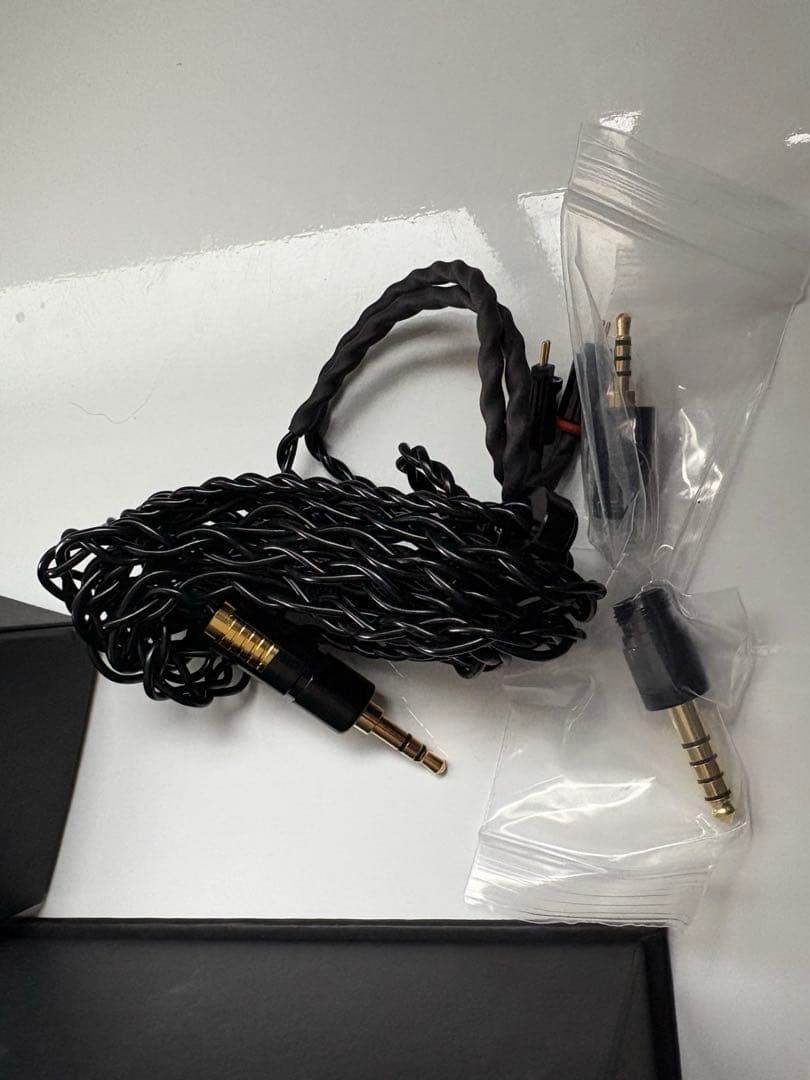 イヤホン i/o audio SOGNO