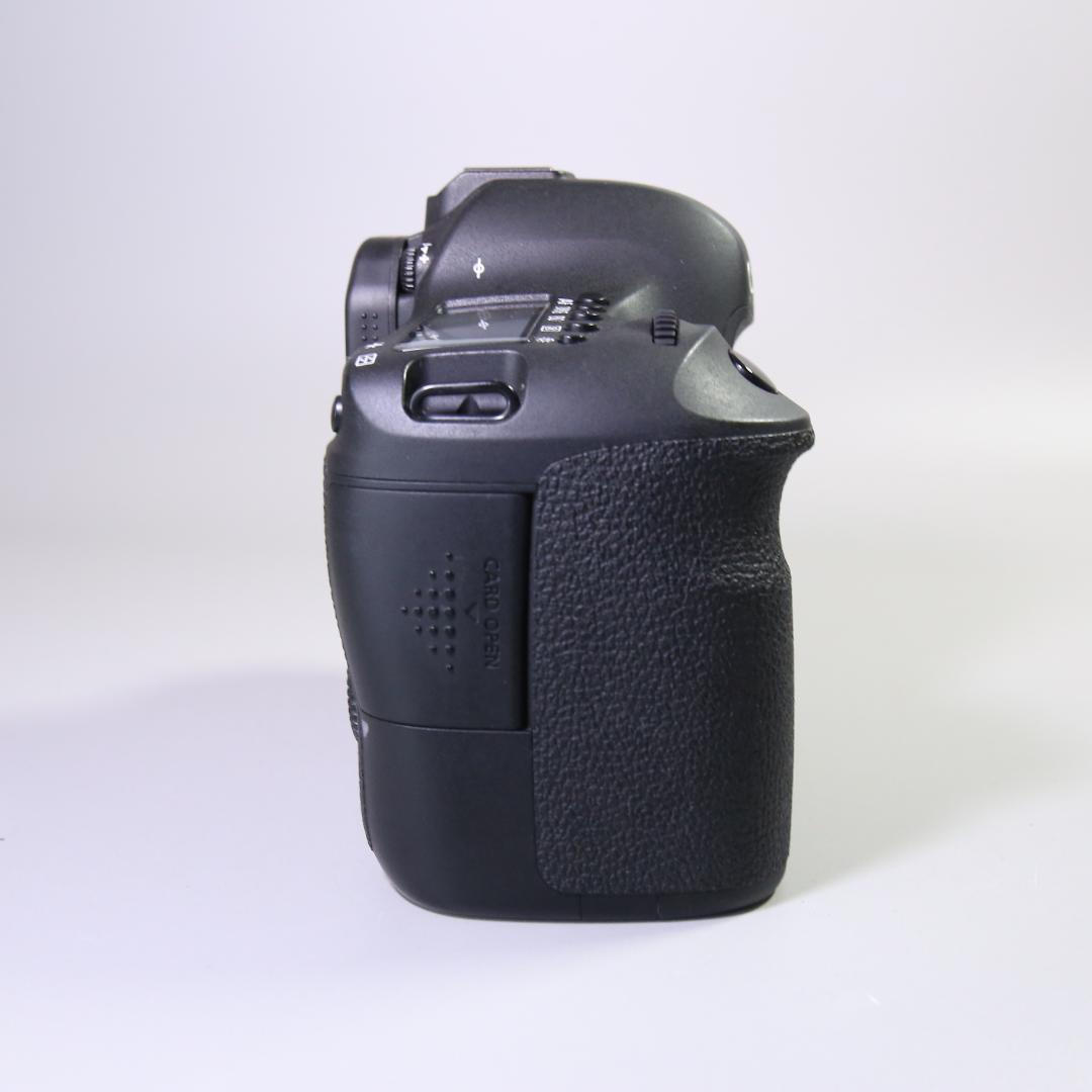 ☆ショット8487回☆ Canon EOS 6D フルサイズ　＃371