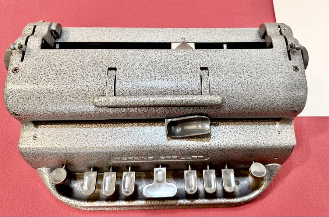 点字タイプライター PERKINS BRAILLER 末長くご利用ください。