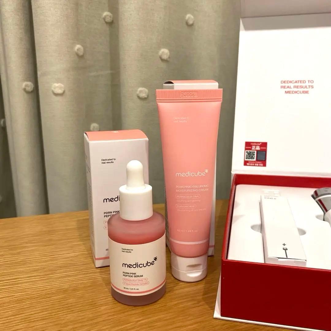 medicube 美顔器・美容液・クリーム　3点セット