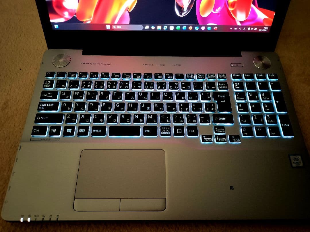 よっちゃん 富士通 4KノートPC AH90X