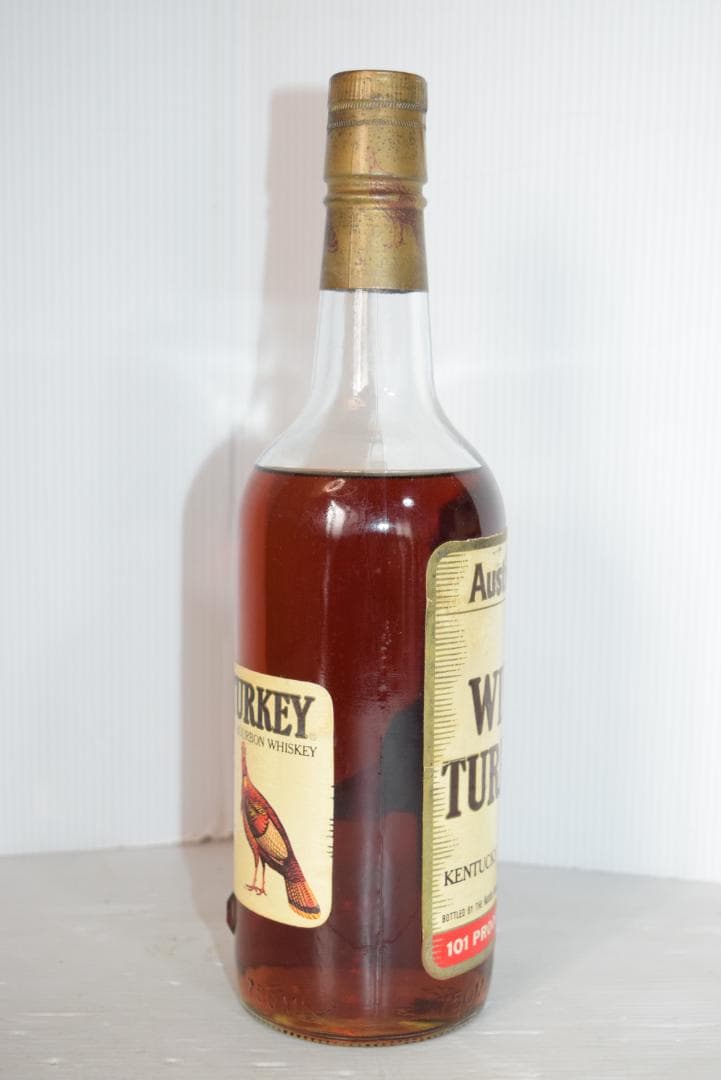 未開栓 ワイルドターキー 旧ボトル 8年 アメリカバーボン　750ml