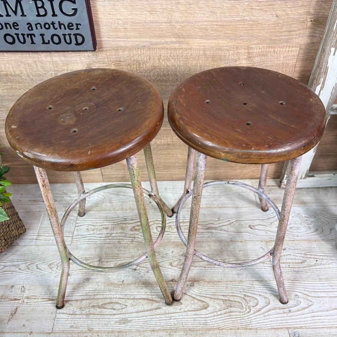 アンティークビンテージアイアンスツールパイプスツール二脚セット椅子花台飾台