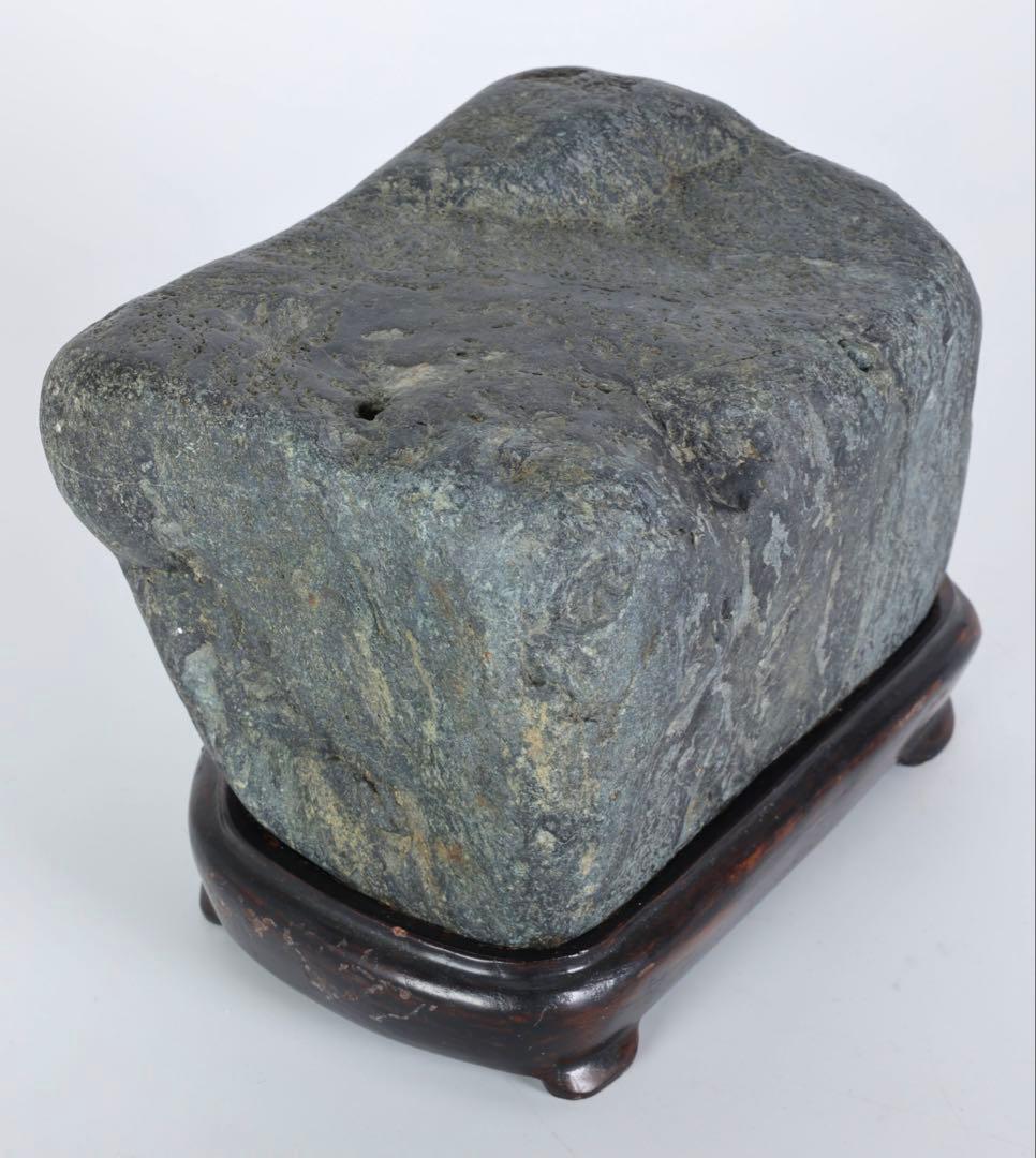 阿賀野川 水石 名石 台座付 4kg 鑑賞石 盆石 盆景 天然石 飾石 原石