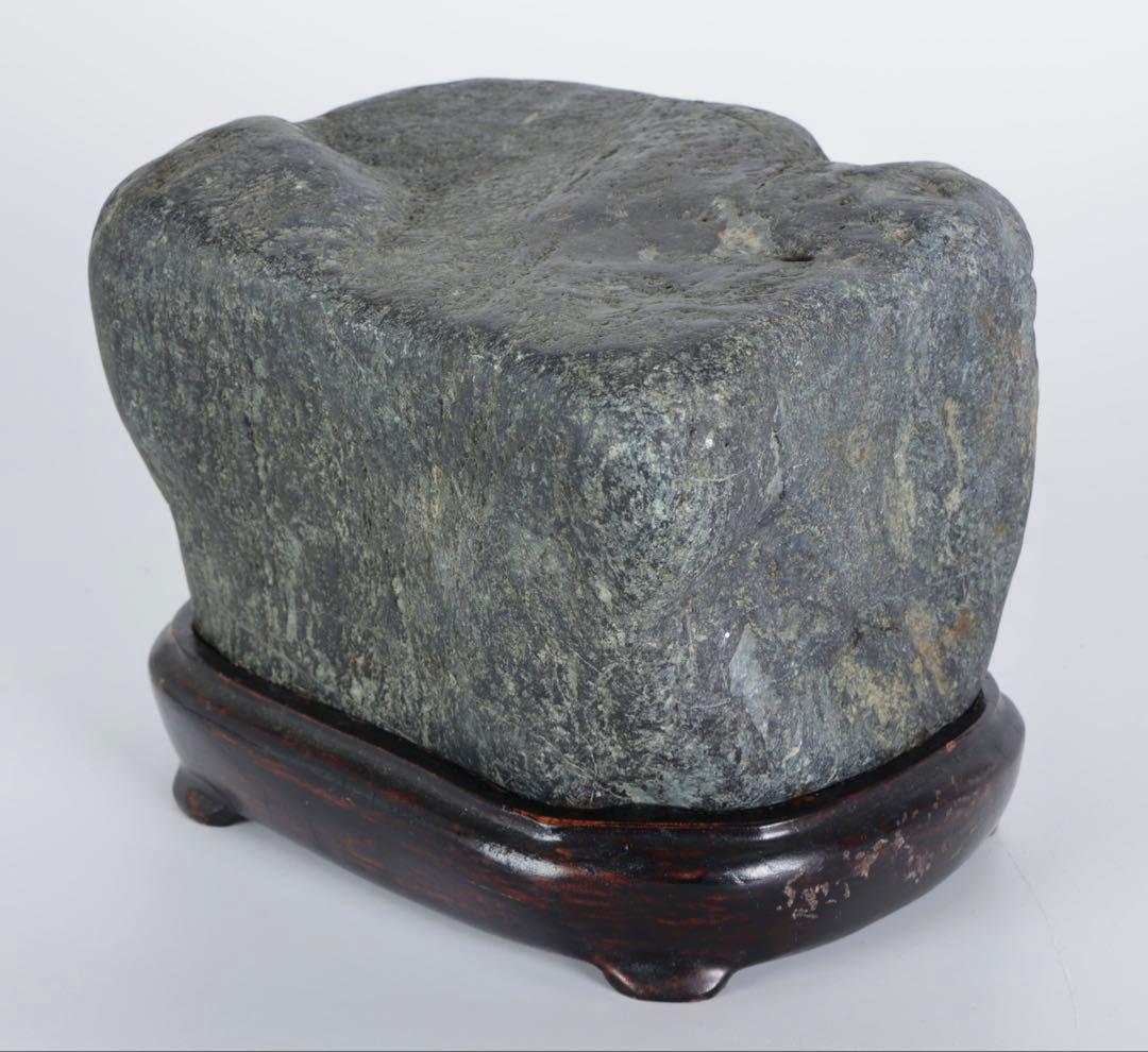 阿賀野川 水石 名石 台座付 4kg 鑑賞石 盆石 盆景 天然石 飾石 原石