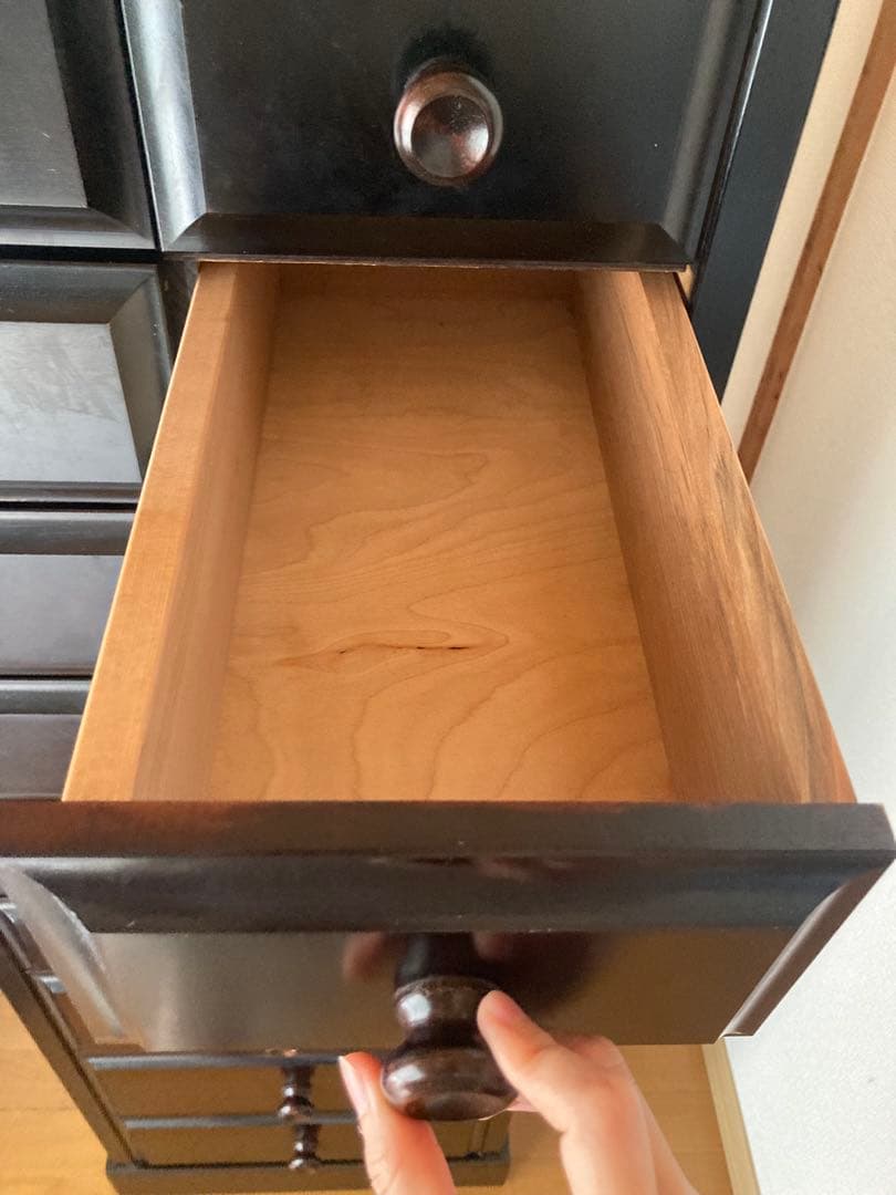 ダークブラウン木製チェスト 11引き出し