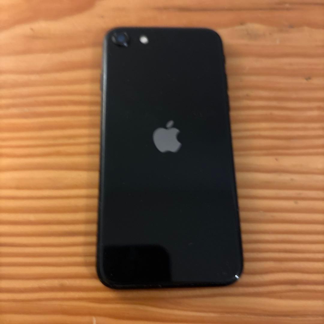 Apple iPhoneSE第二世代ブラック