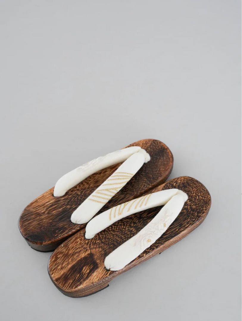 Acka アカ　浴衣　山茶花 white (lame) 浴衣3点セット　ウタタネ