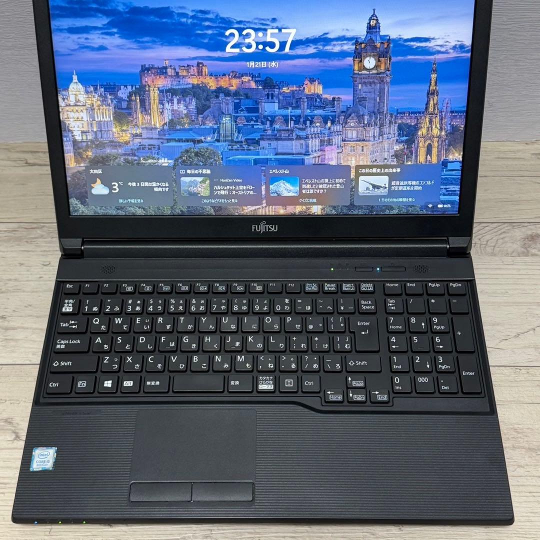 富士通 LIFEBOOK A579/B 第8世代i5 8GB SSD Win11