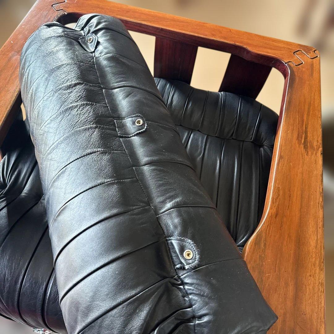 レア　Luciano Frigerio イタリア　黒レザー 1人掛けソファ