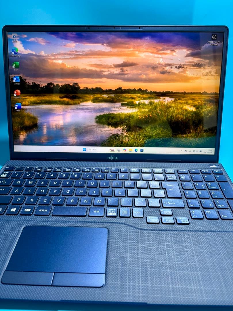 富士通 LIFEBOOK TH77/E3 i7 1165G7 SSD 2TB