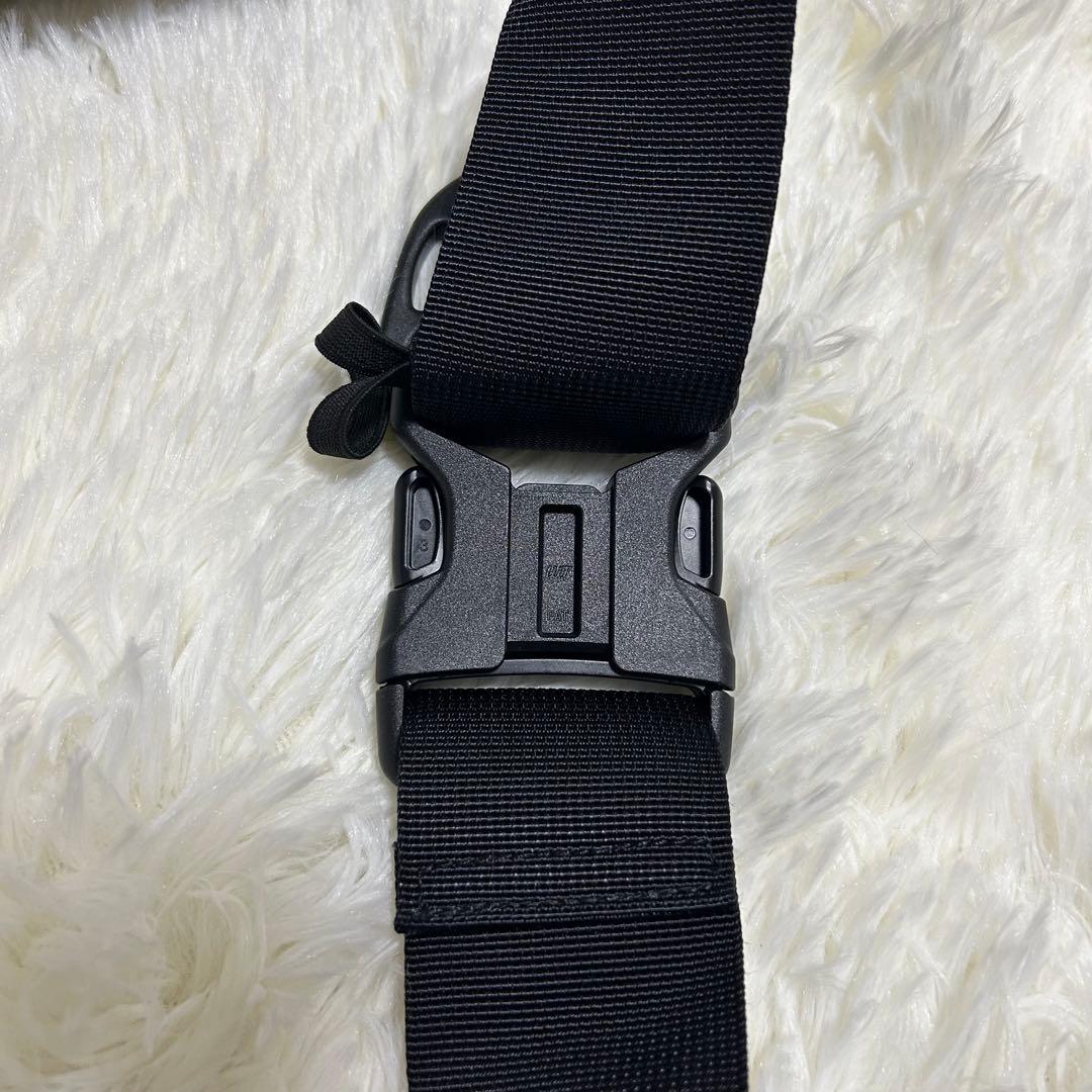 【極美品】Hugoo ハグーヒップシートショルダーバッグ　ベビースリング抱っこ紐