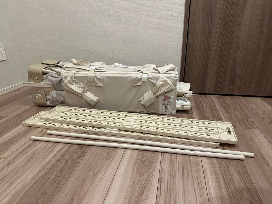 Aprica アップリカ ココネルエアー ベビーベッド 折り畳み ベージュ