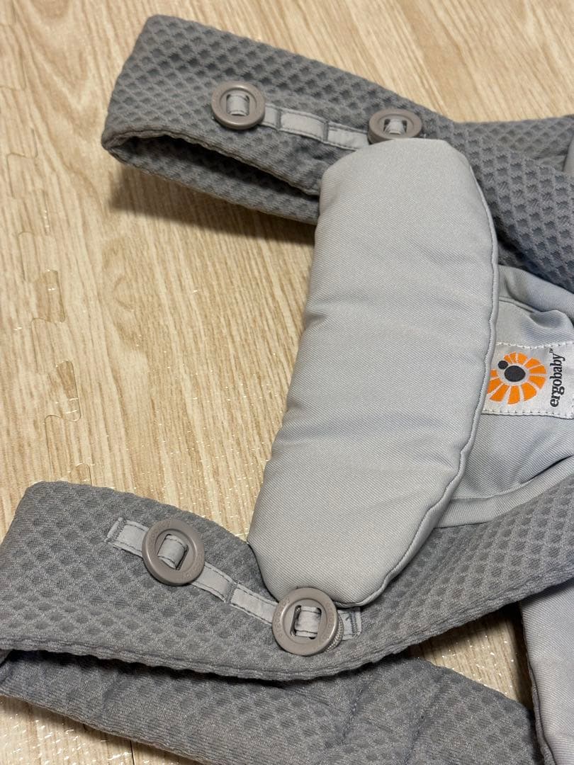 最終値下げ！エルゴオムニブリーズ抱っこ紐