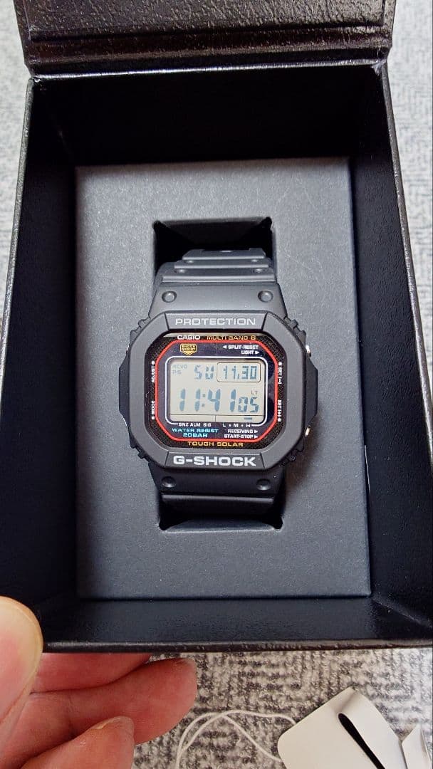 G-SHOCK DW-M5610U-1JF ブラック ソーラー
