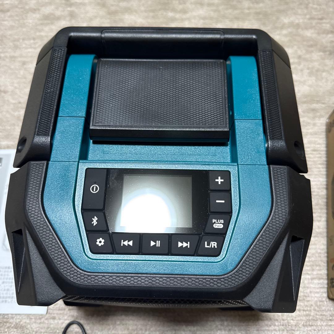 【新品同様】Makita マキタMR014GZ Bluetoothスピーカー