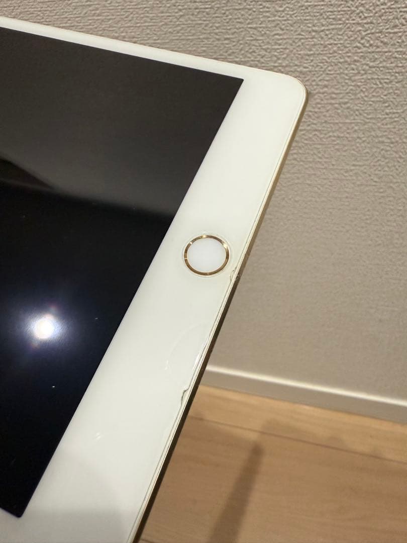 iPad mini4 128GBゴールド Wi-Fi + cellular