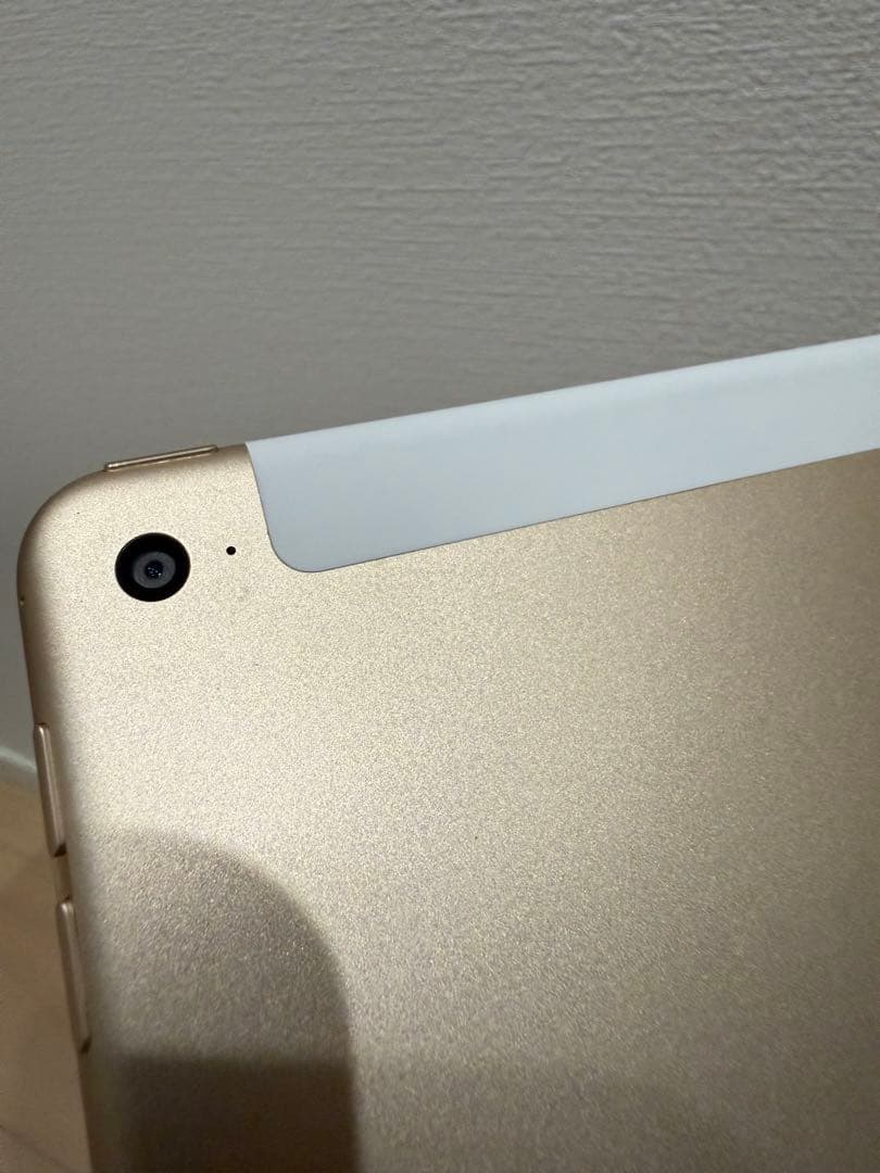 iPad mini4 128GBゴールド Wi-Fi + cellular