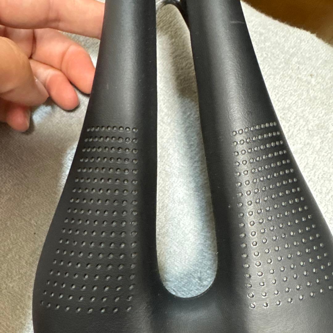 「selle-ITALIA ( セライタリア ) サドル NOVUS BOOST