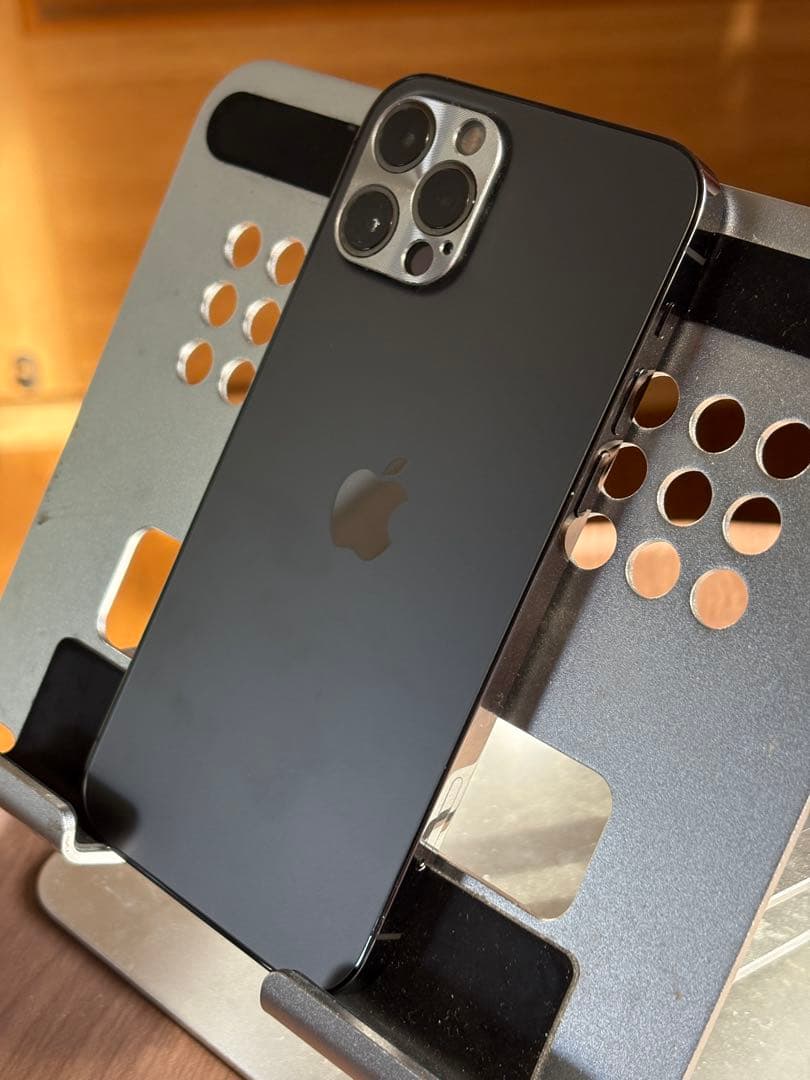 【超美品】Apple iPhone 12 PROグラファイト トリプルカメラ