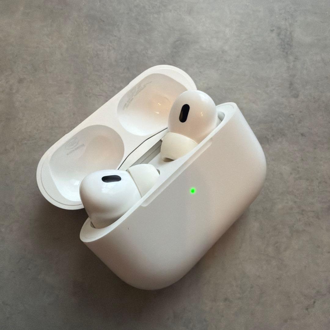 AirPods Pro 2世代 本体　おまけ付き