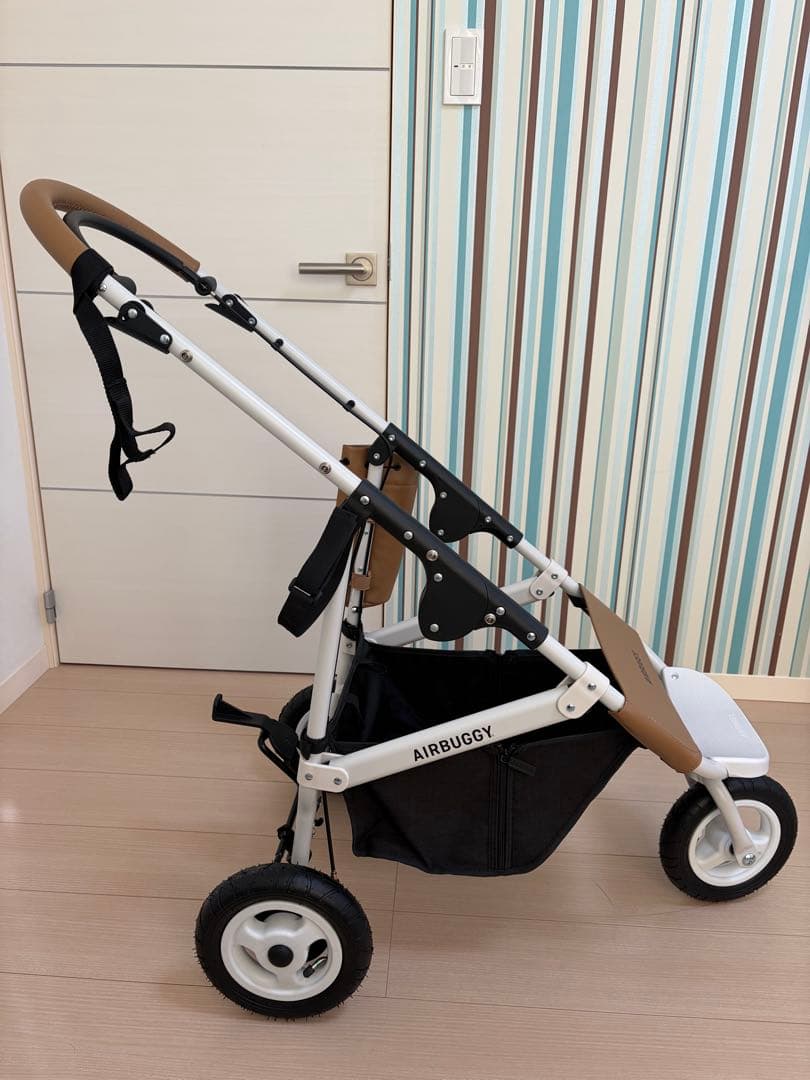 コット新品　エアバギーDOME3 スモール　アースブラック　最新ロゴフレーム