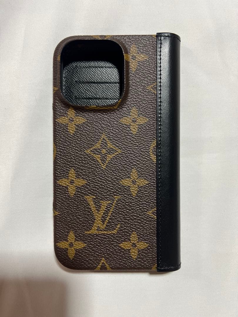 【新品未使用】ルイヴィトン iPhone16Pro 手帳型ケース 日本限定