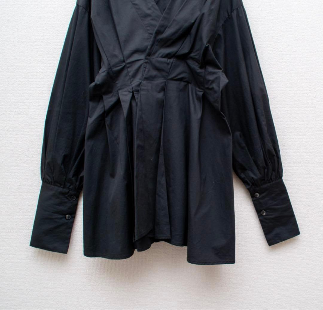 トップス CLANE OFF SHOULDER TUCK BLOUSE