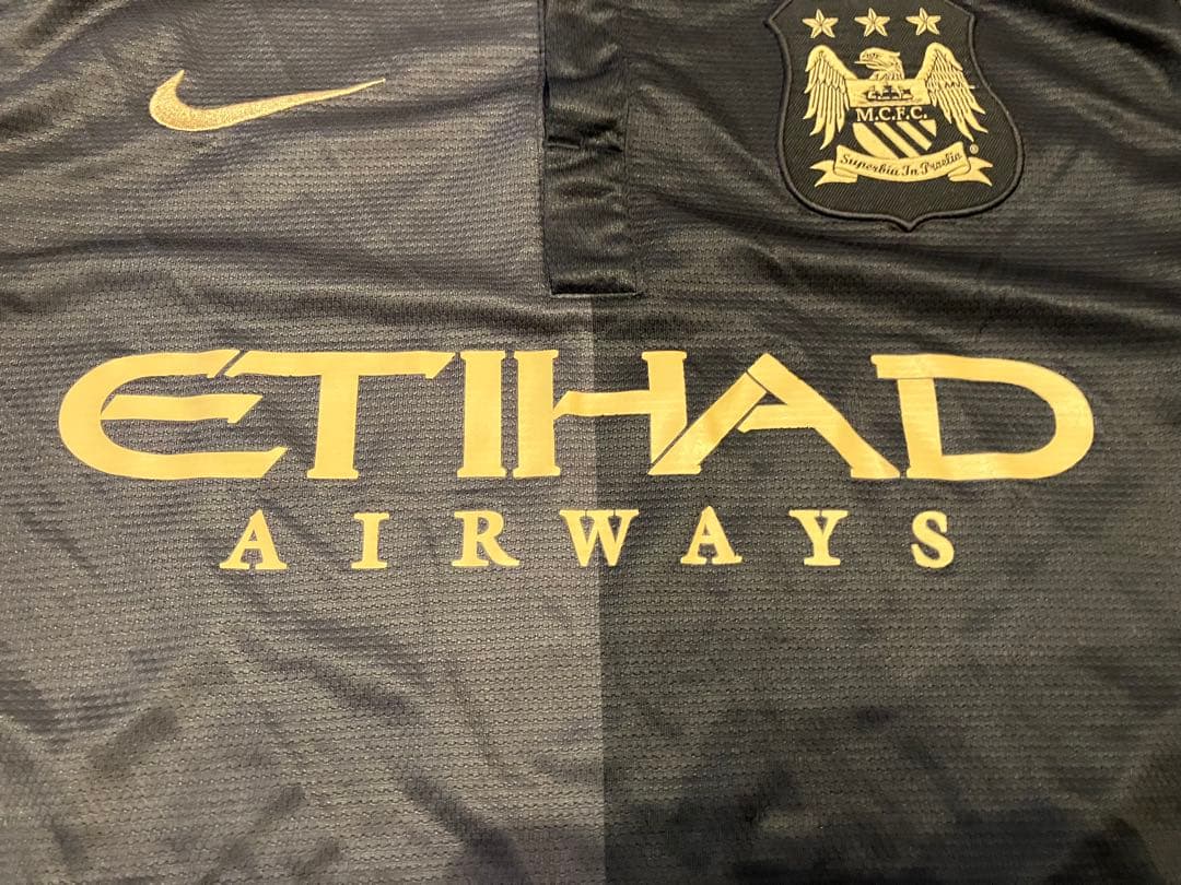 マンチェスターシティ Nike 長袖 黒金 ユニフォーム