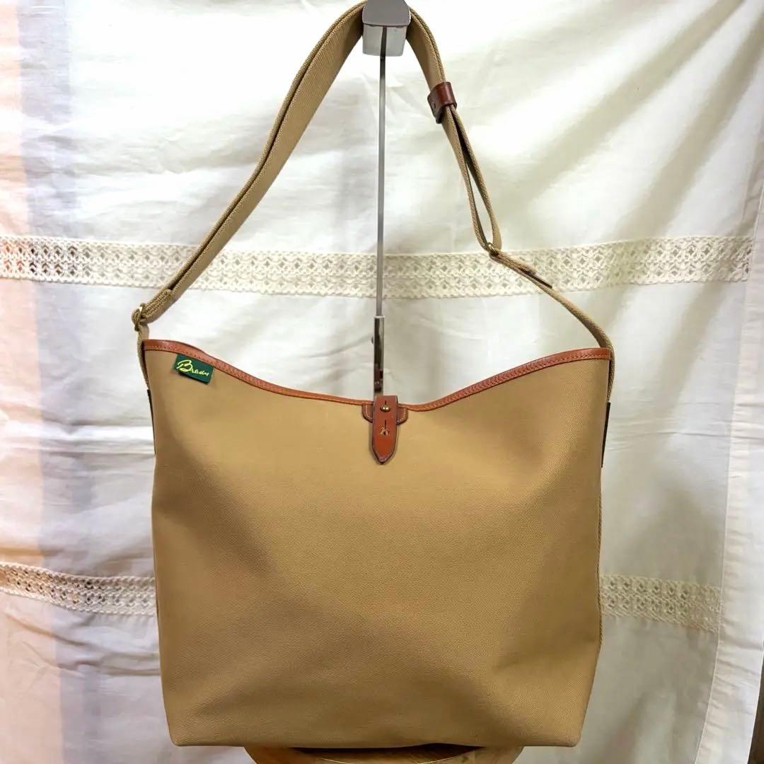 極美品◯ Brady ブレディ キンロス ショルダーバッグ ラージ 薄茶