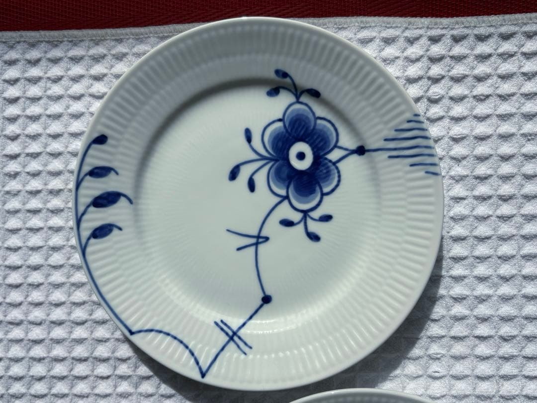 【お値下げ/新品】ブルーフルーテッド メガ 27cm×1 19×2