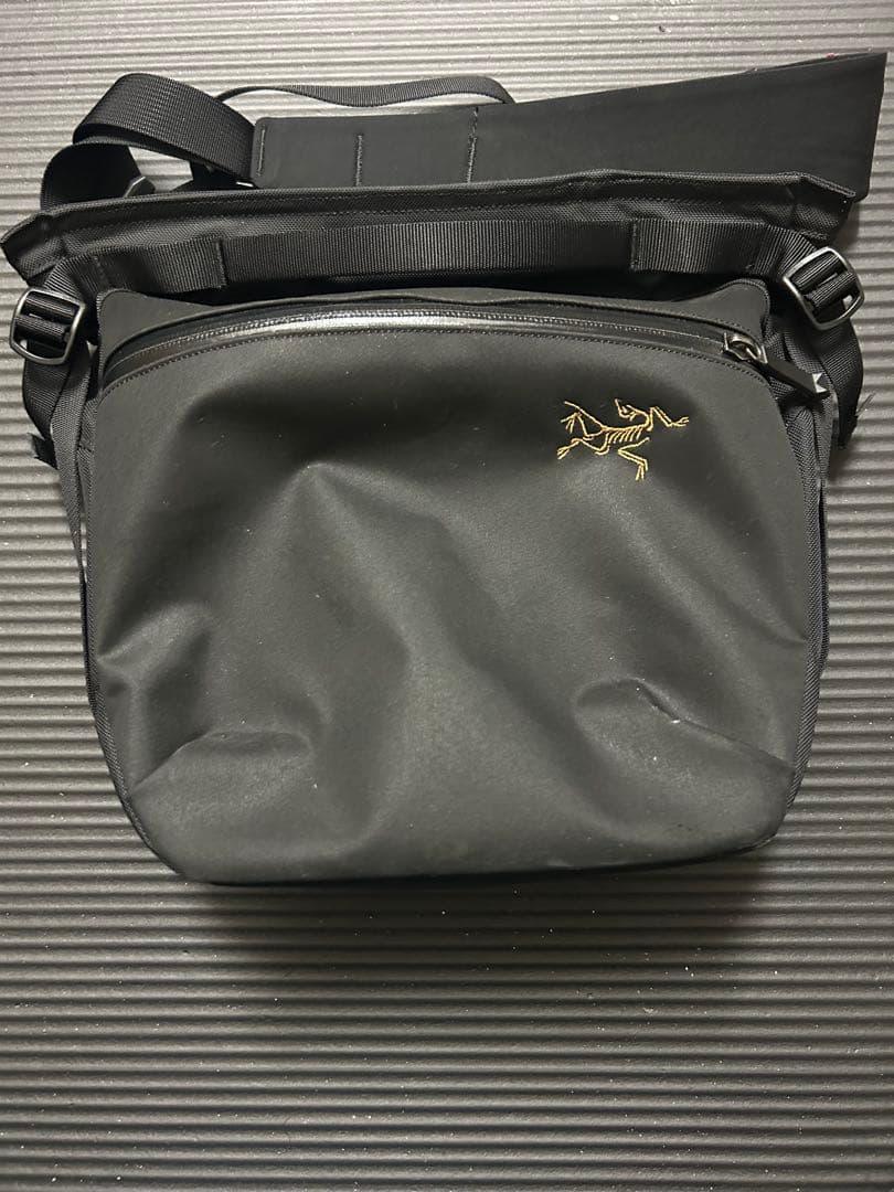 ARC'TERYX arcterix アークテリクス ARRO8 アロー8