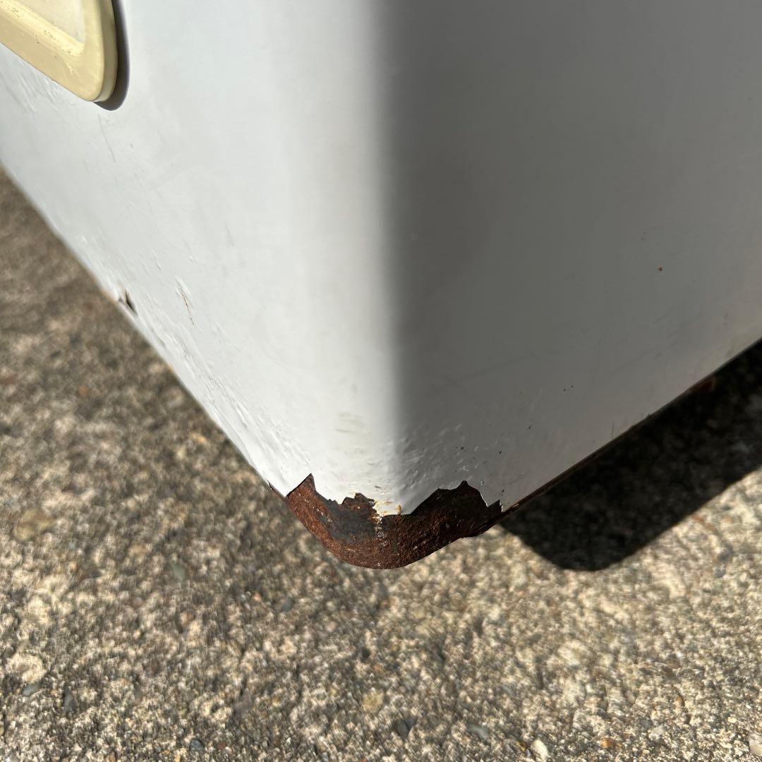 ホワイト チェストフリーザー