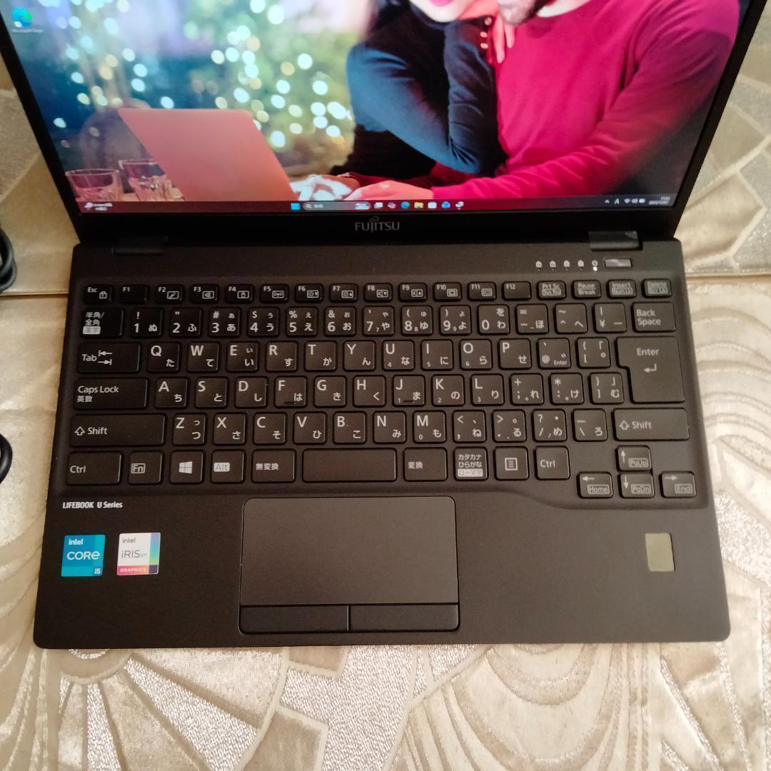 富士通☆13インチ ☆11世代 i5 8G 256G 1920x1080