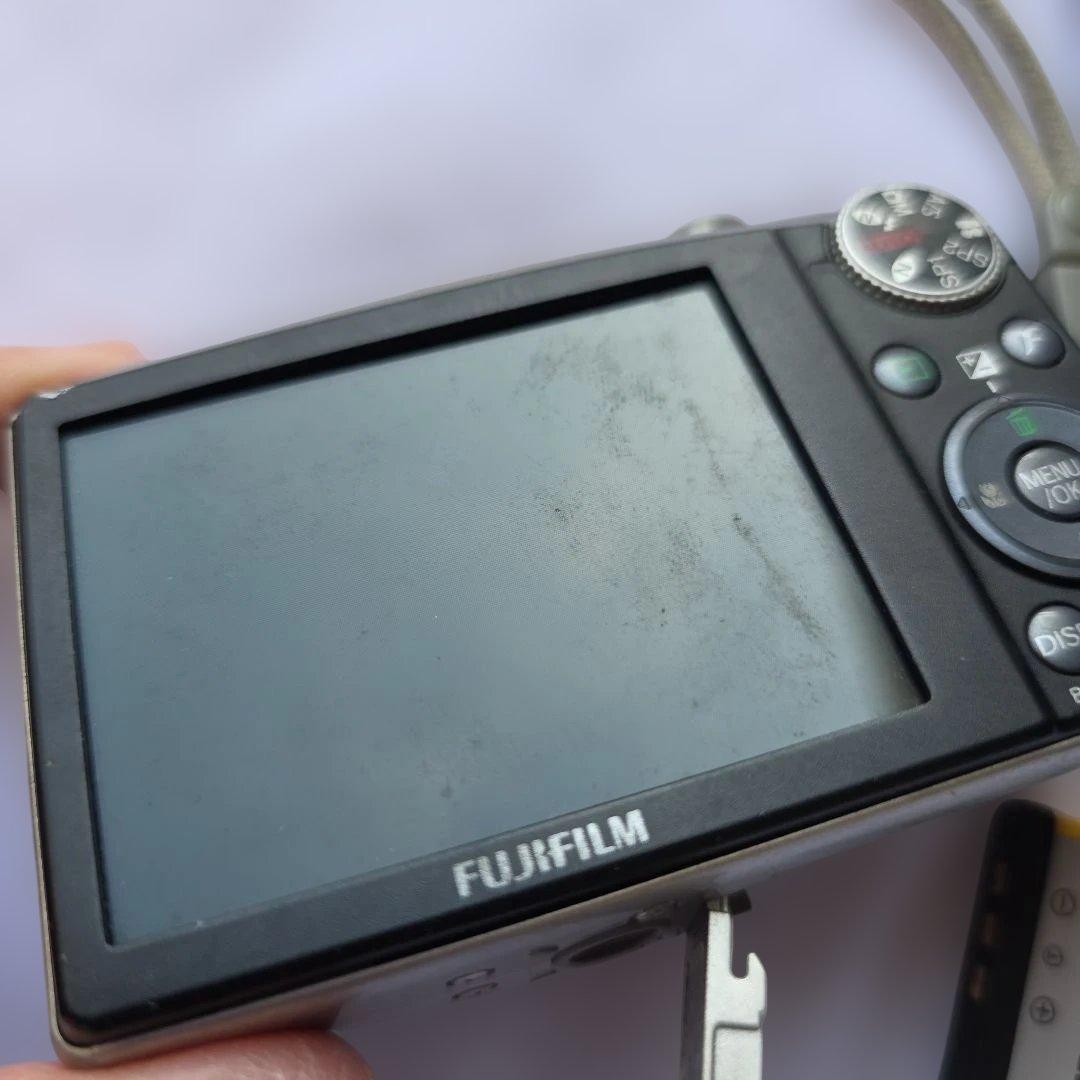 Fujifilm FinePix コンパクトデジタルカメラ 動作確認済