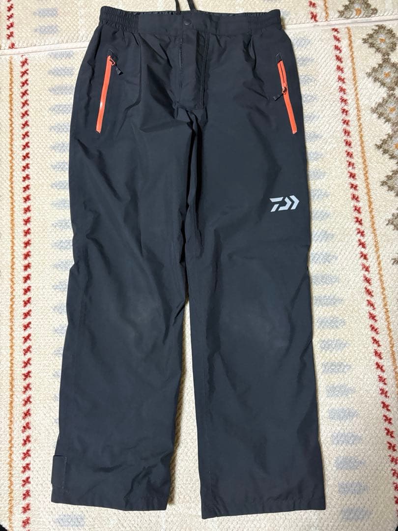 Daiwa GORE-TEX レインウェア オレンジ/ブラック　WLサイズ