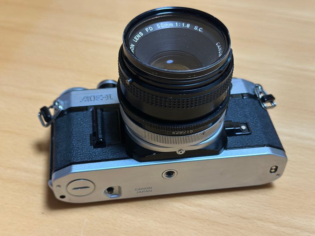 Canon AE-1 フィルムカメラ 50mm F1.8レンズ付き