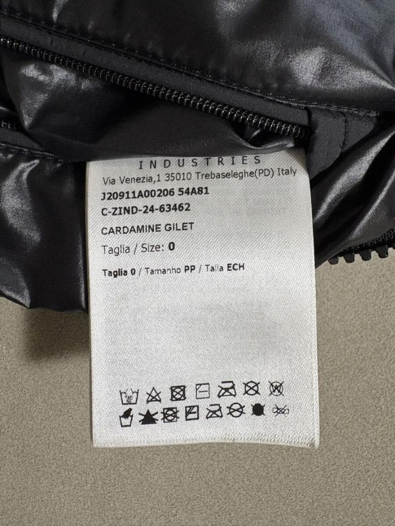 ★モンクレール　2024-25年　CARDAMINE　ダウンベスト　0　超美品★