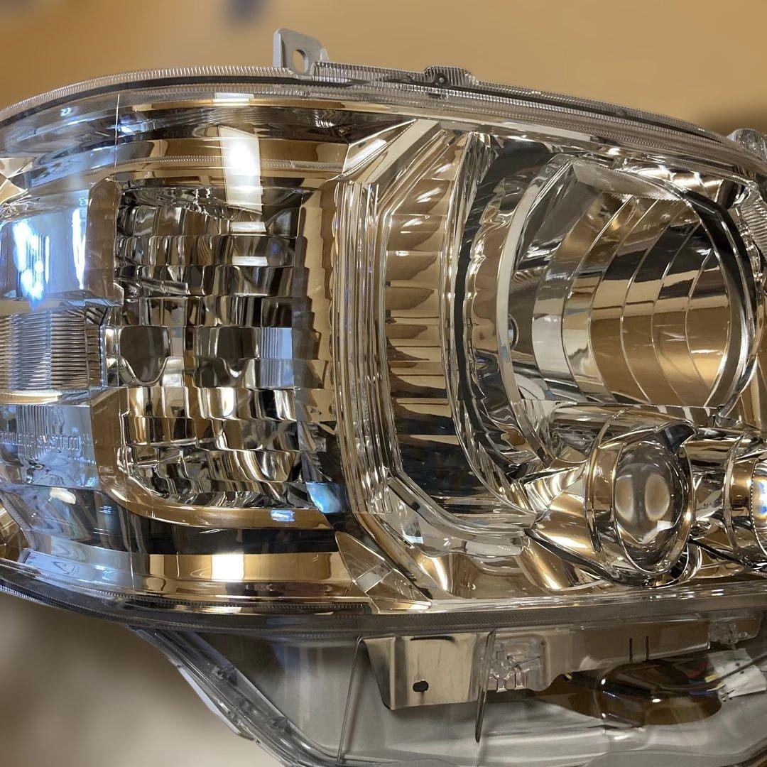 ハイエースLEDヘッドライトユニット