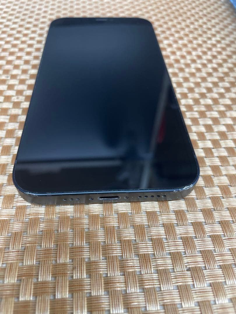 iPhone 12 64 GBブラックSIMフリー【2988】