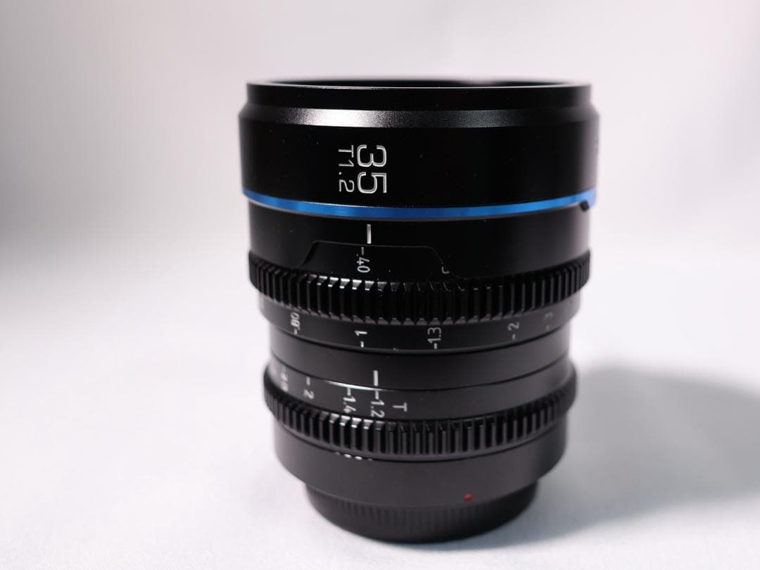 SIRUI Night Walker 35mm T1.2 キャノン　RFマウント