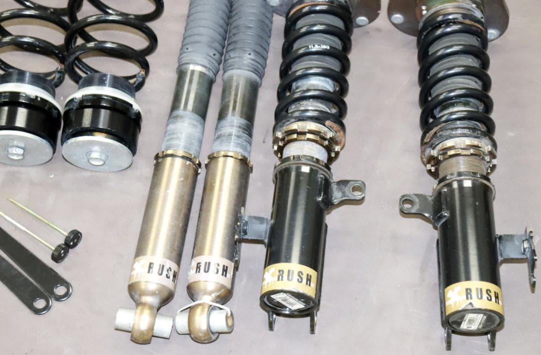 トヨタ プリウス ZVW30 ZVW35　RUSH(ラッシュ) 　車高調