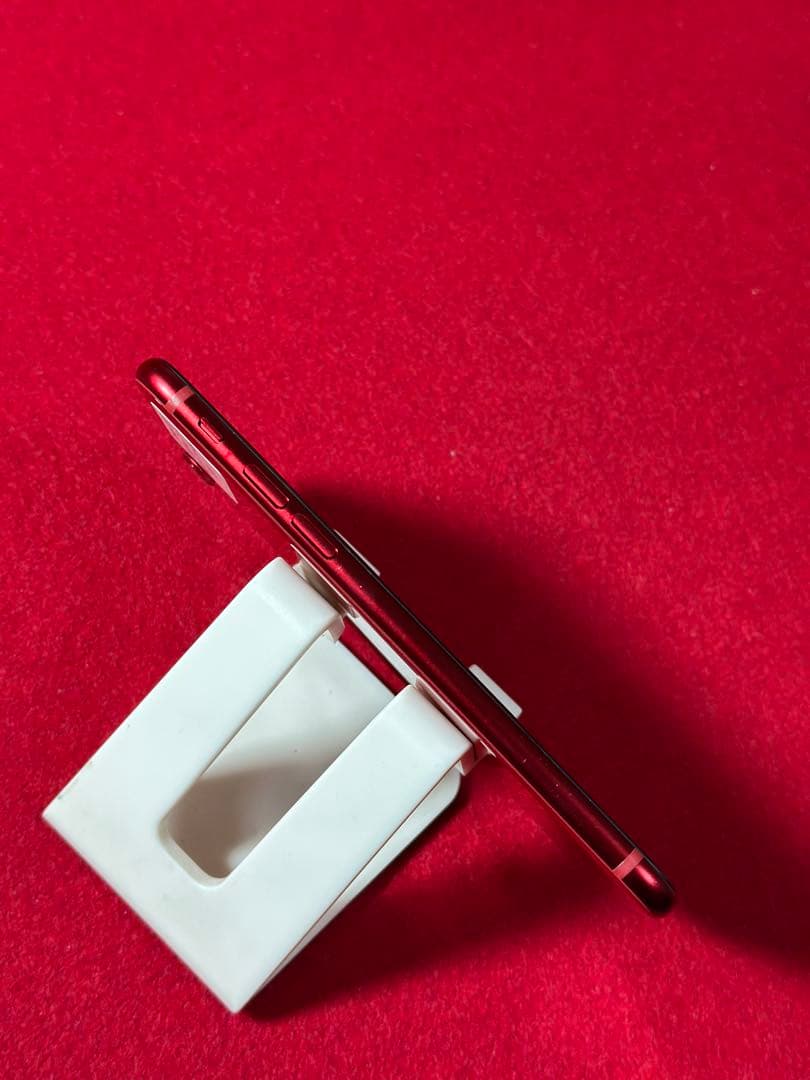 【3926】iPhone SE3第3世代レッド 128GB simフリー