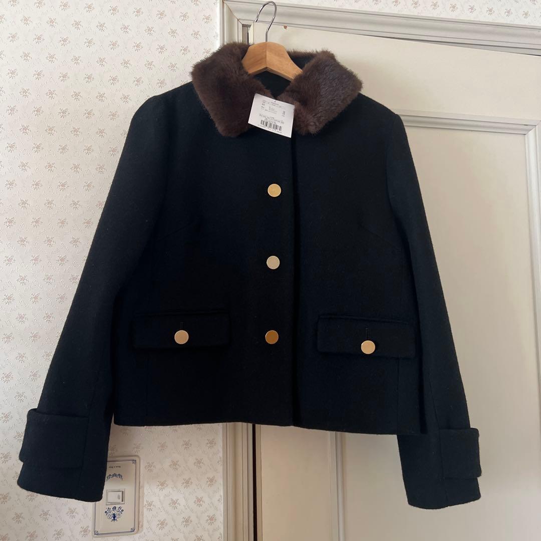 今期アプワイザーリッシェ　ステンカラーショートコート　ブラック